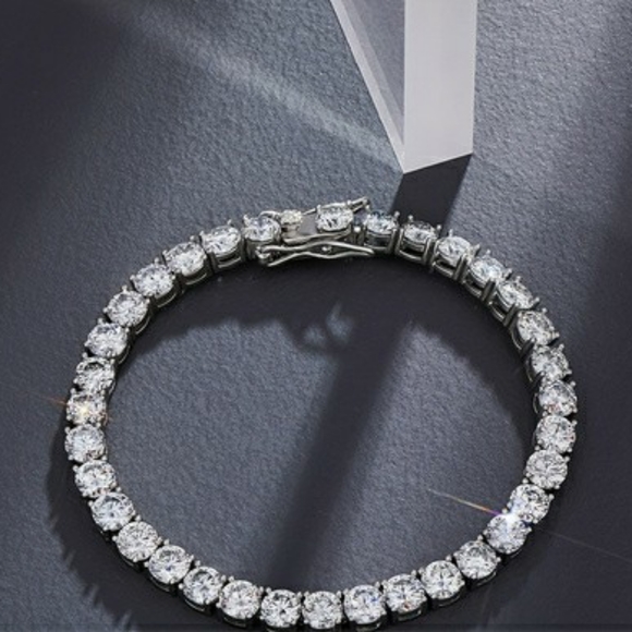 Men's Fashion Bracelet - Picture 6 of 8